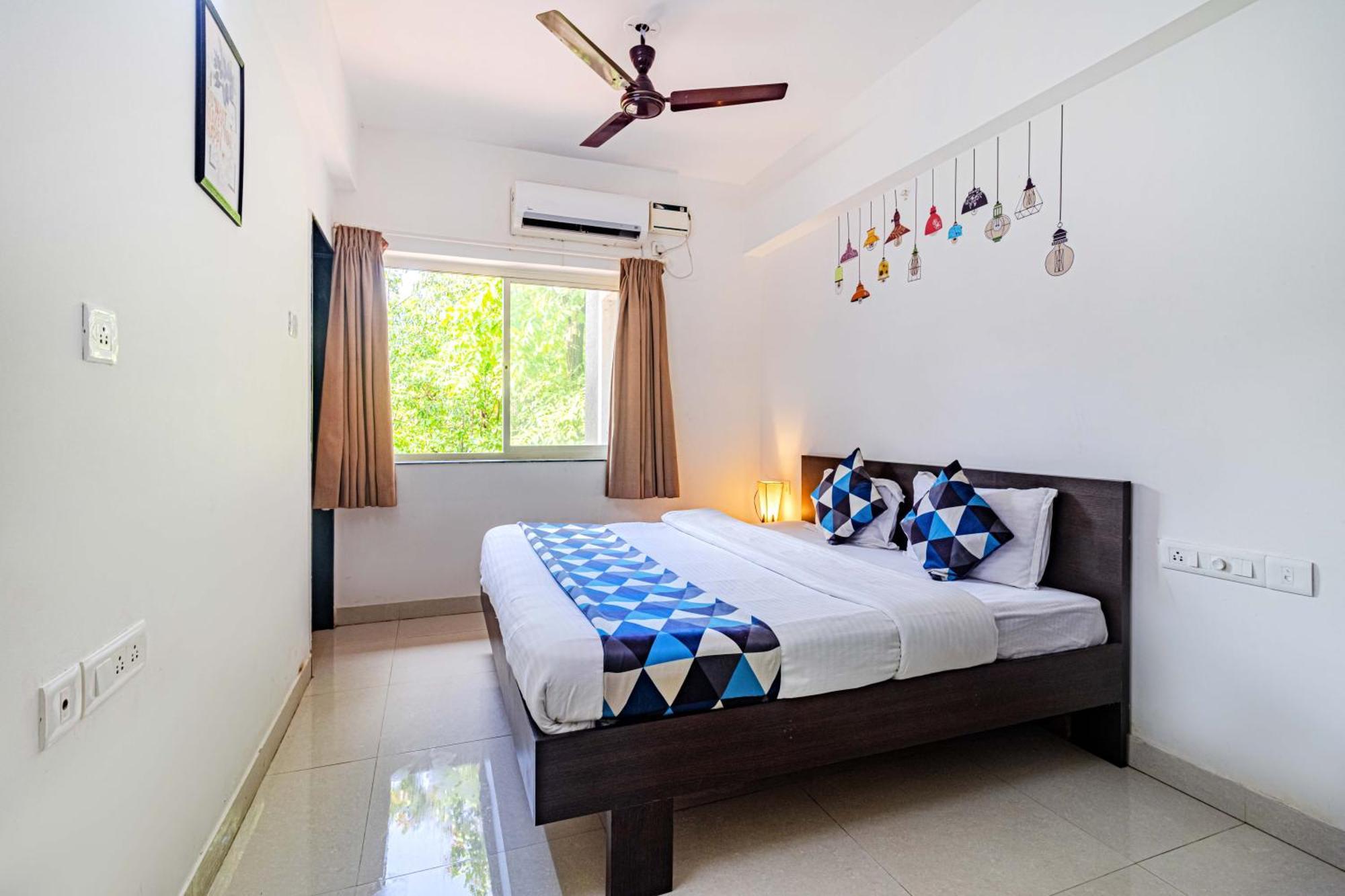4bhk Sparkling Near Pool & Bar 2bhkx2 Apartment