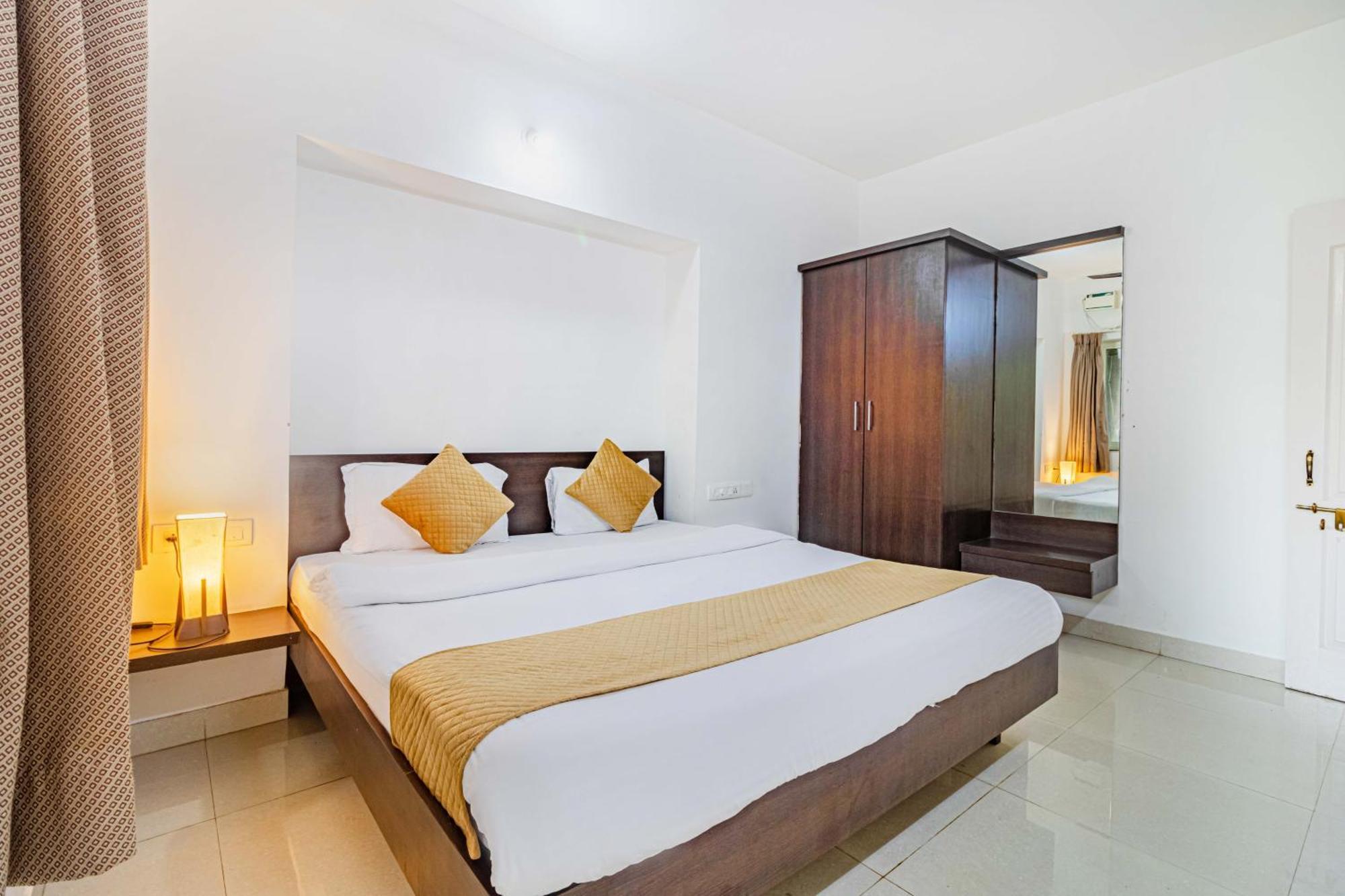 4bhk Sparkling Near Pool & Bar 2bhkx2 * Vagator