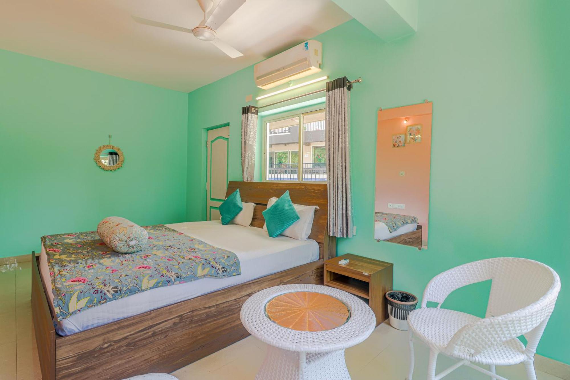 4bhk Sparkling Near Pool & Bar 2bhkx2 Apartment *