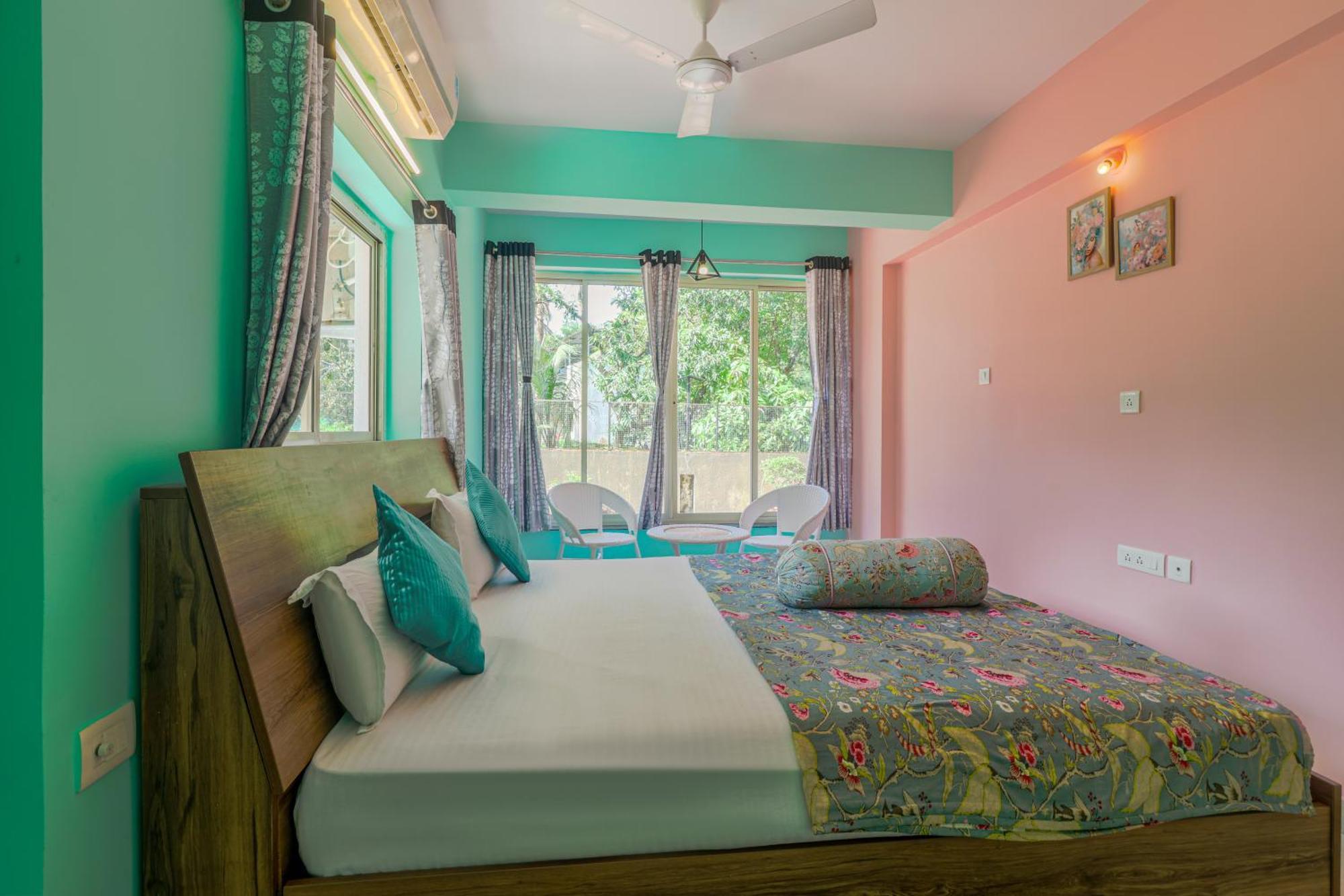 Apartment 4bhk Sparkling Near Pool & Bar 2bhkx2 Vagator